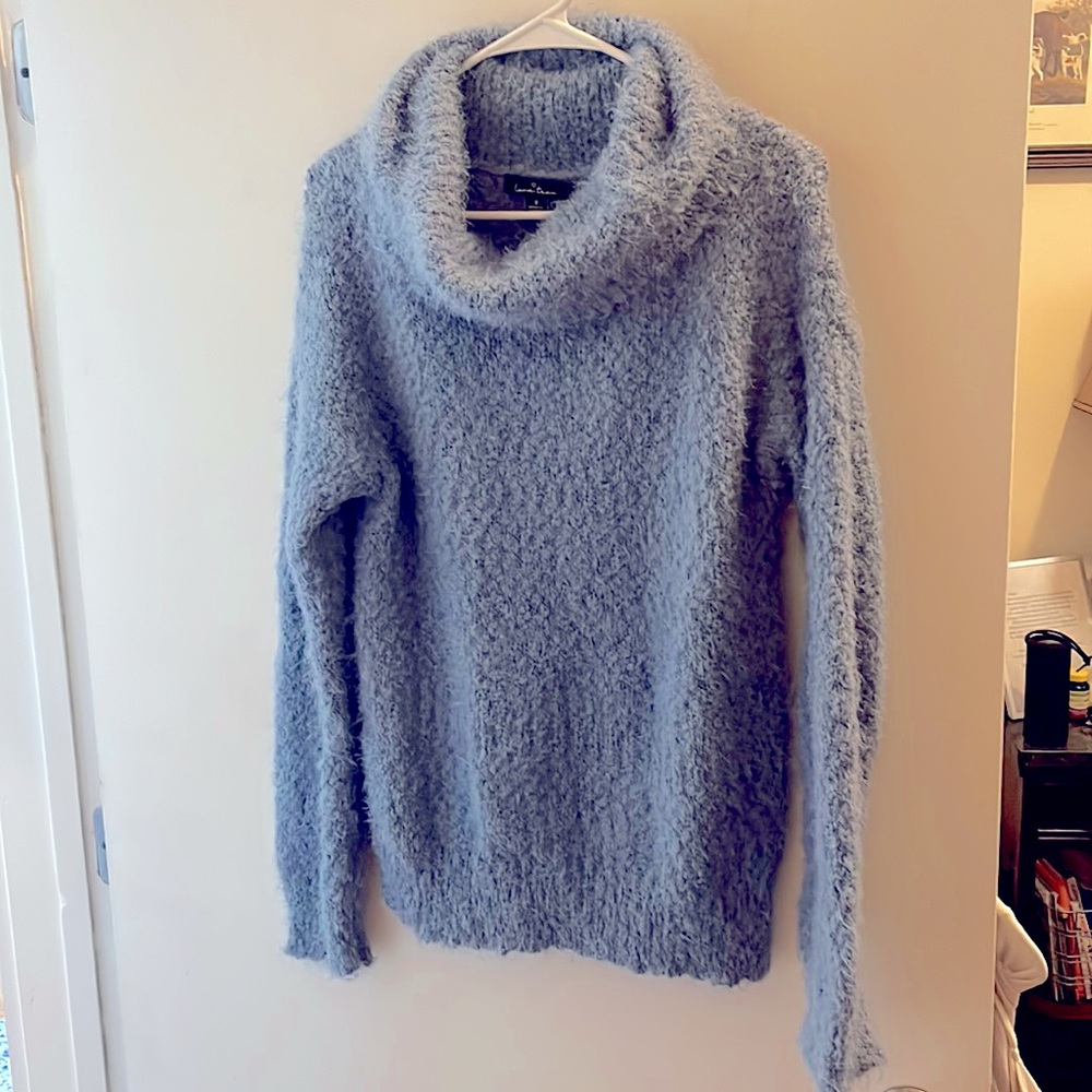 Love Tree size US Medium Turtleneck Sweater